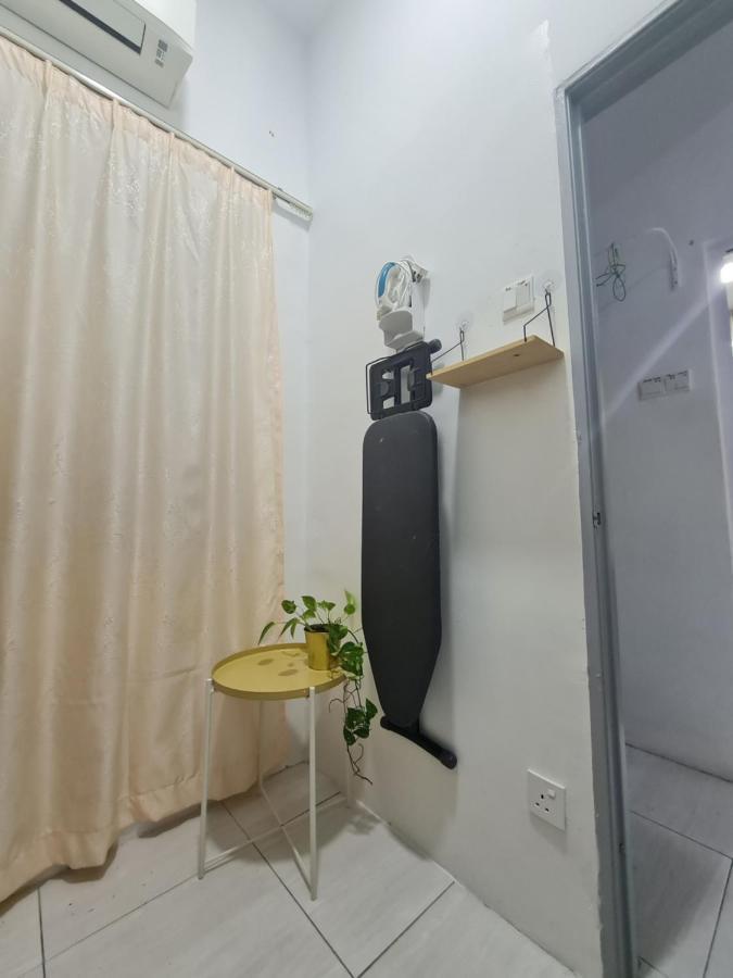 Full Moon Apartment Kuah Esterno foto